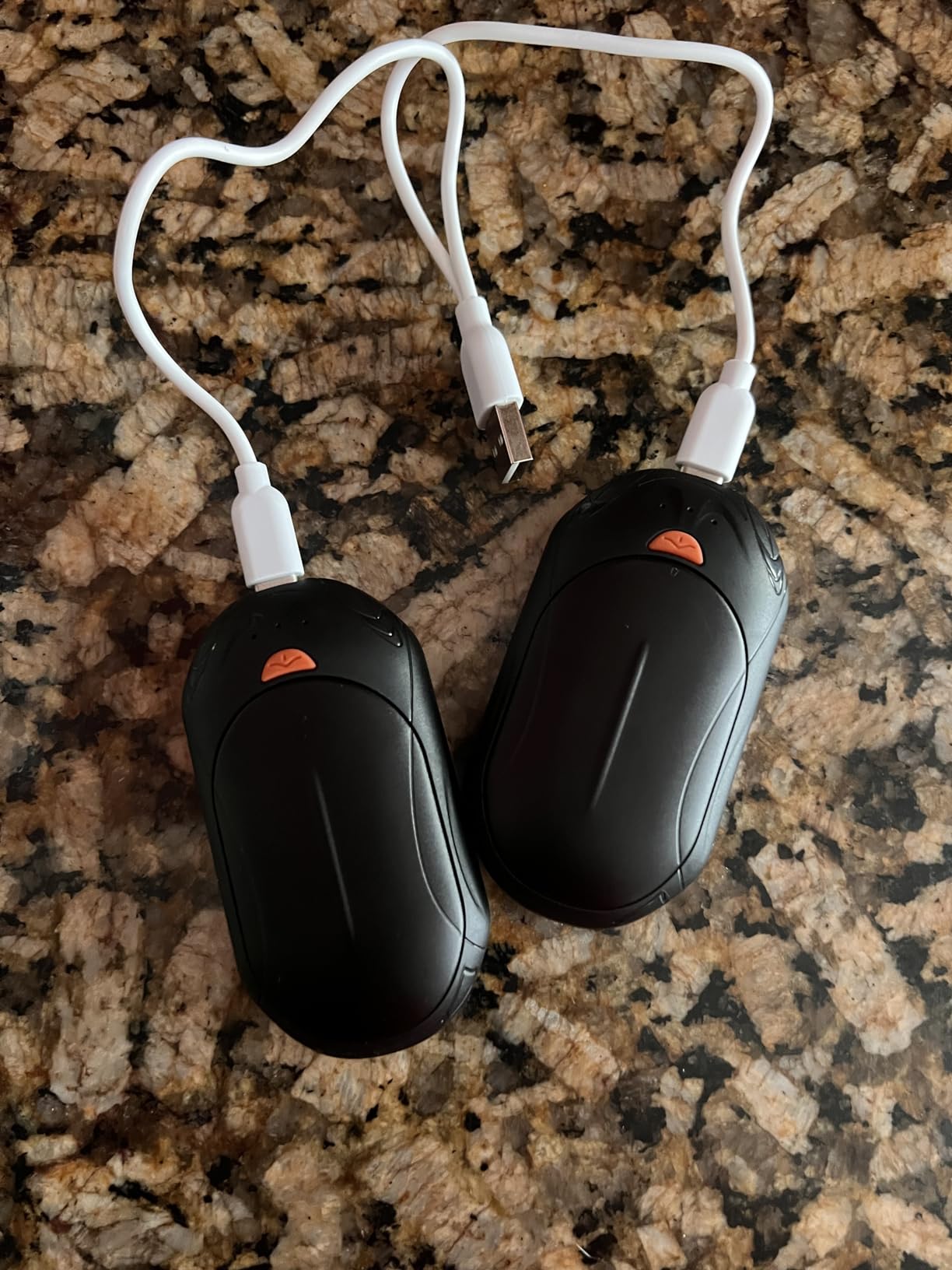 Compact and warm hand warmers